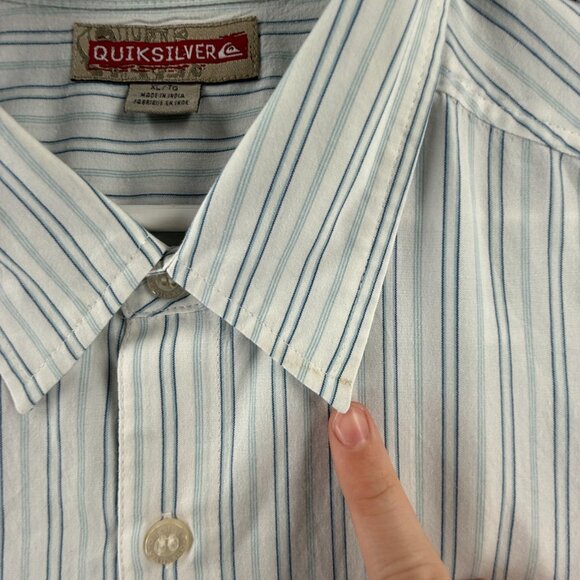 Quiksilver Short Sleeve Cotton Polyester XL Point Striped Blue Button Up Pocket - Picture 13 of 16